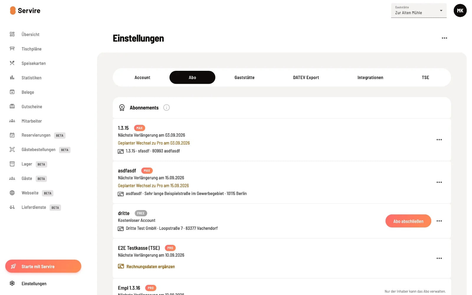 Server Web desk settings Subscription tab with a list of all restaurants in the free plan and subscription buttons.