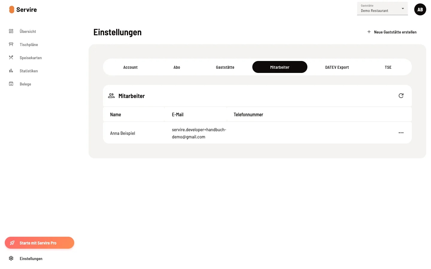 Mitarbeiter-Tab im Servire Web desk mit einer Mitarbeiter-Liste und Refresh-Button