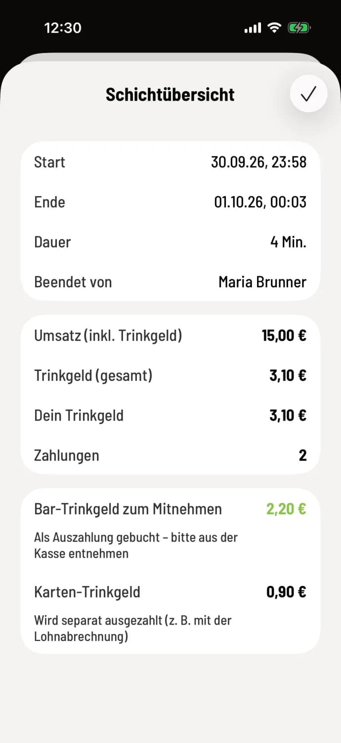 Cash register app: Shift overview with card, cash tip to take away, the note "Posted as payout - please take from the register" and card tip
